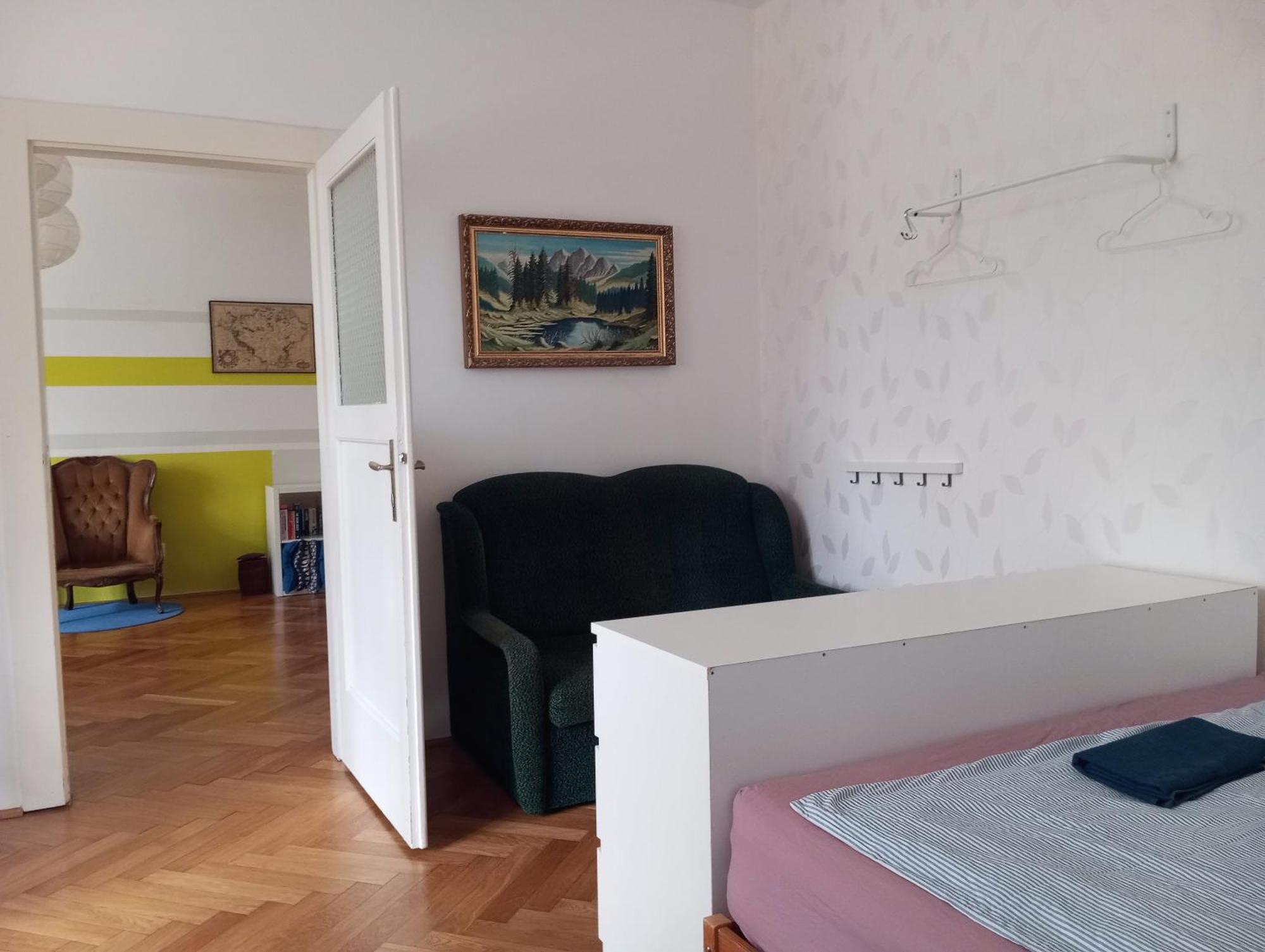 Garden Apartment Прага Екстериор снимка